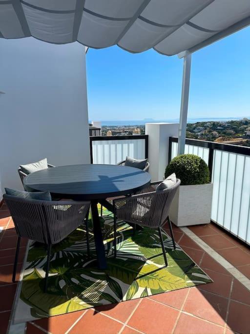 Oceanview Luxury Penthouse Διαμέρισμα Εστεπόνα Εξωτερικό φωτογραφία